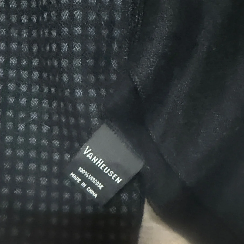 Van Heusen Men's Black and Gray Dress Scarf